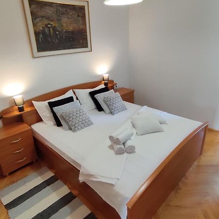 Deluxe Apartman Pervan 斯普利特 外观 照片