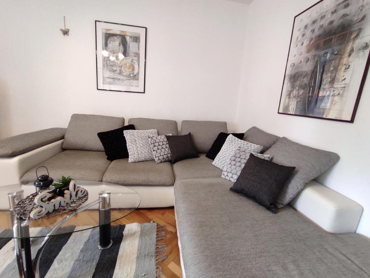 Deluxe Apartman Pervan 斯普利特 外观 照片