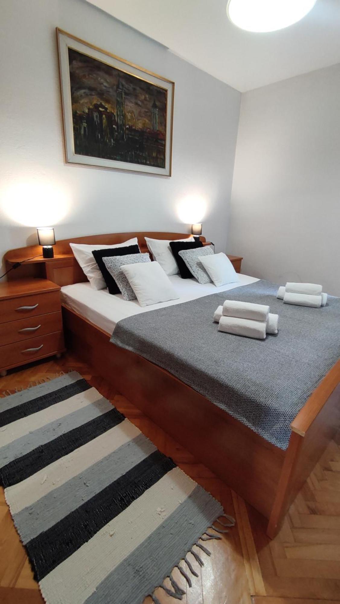 Deluxe Apartman Pervan 斯普利特 外观 照片